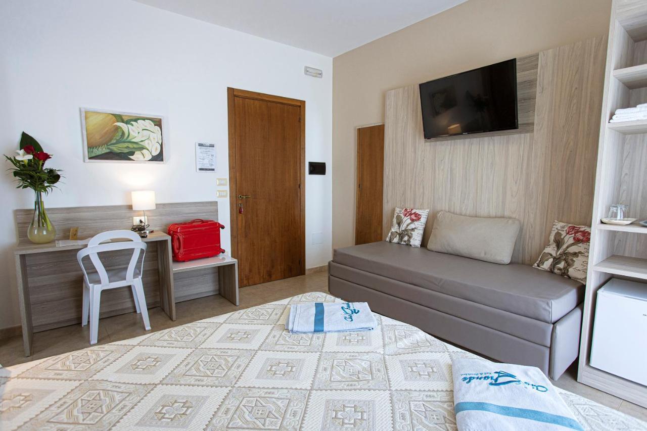 Aia Grande Bed & Breakfast Uggiano La Chiesa Dış mekan fotoğraf