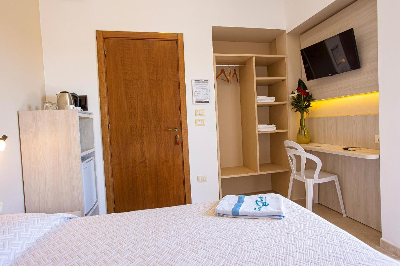 Aia Grande Bed & Breakfast Uggiano La Chiesa Dış mekan fotoğraf