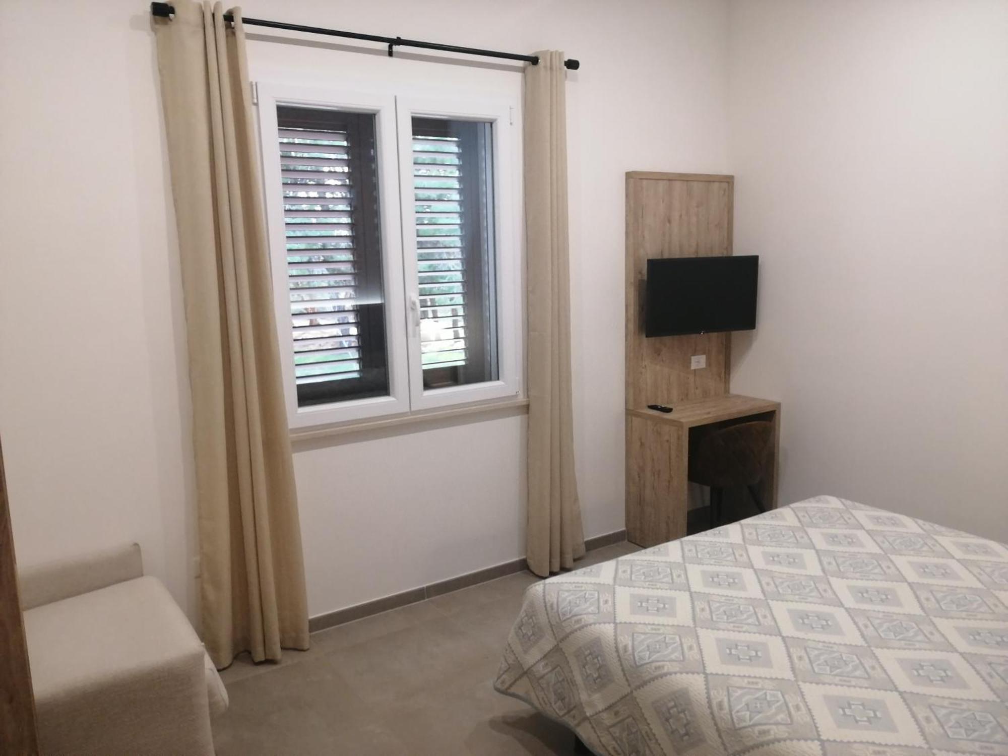 Aia Grande Bed & Breakfast Uggiano La Chiesa Dış mekan fotoğraf