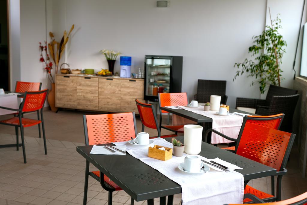 Aia Grande Bed & Breakfast Uggiano La Chiesa Dış mekan fotoğraf