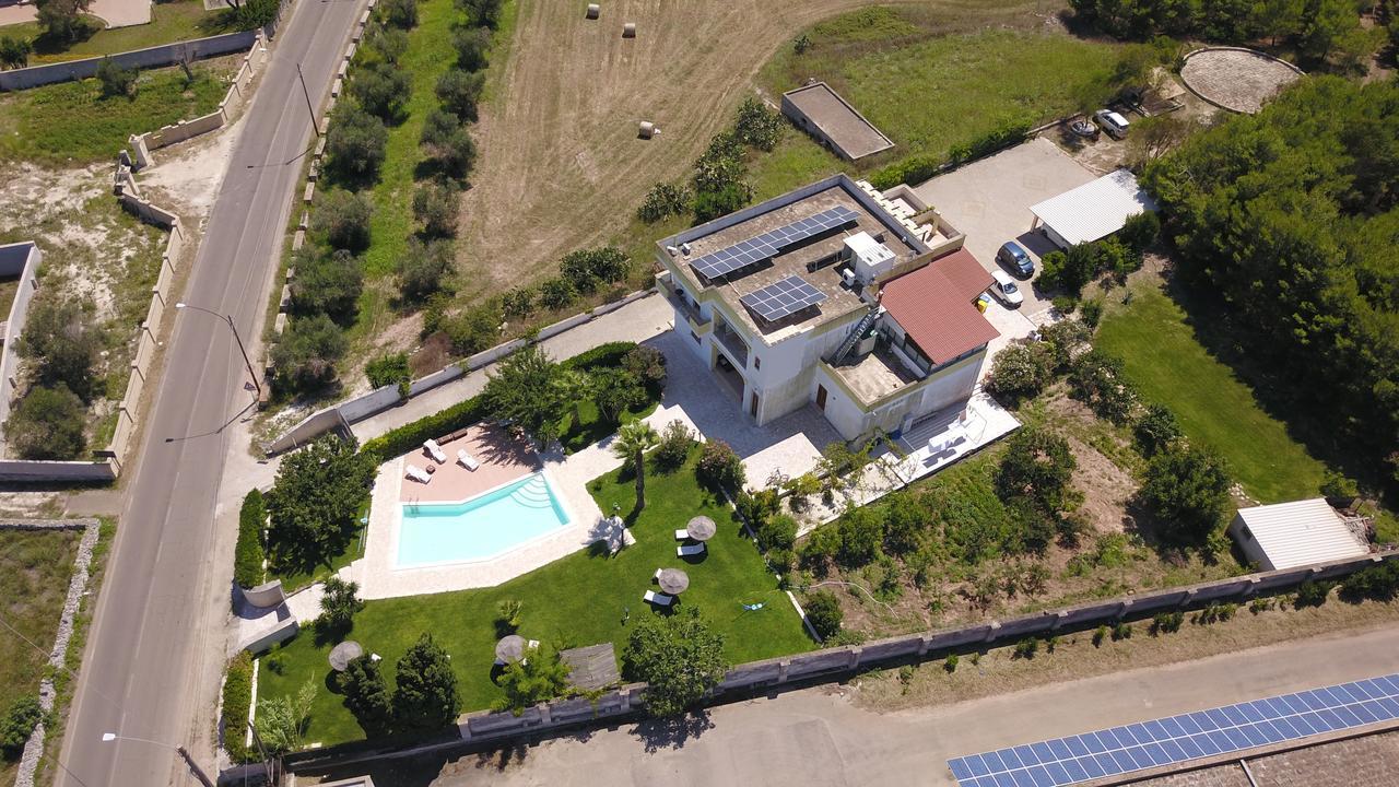 Aia Grande Bed & Breakfast Uggiano La Chiesa Dış mekan fotoğraf